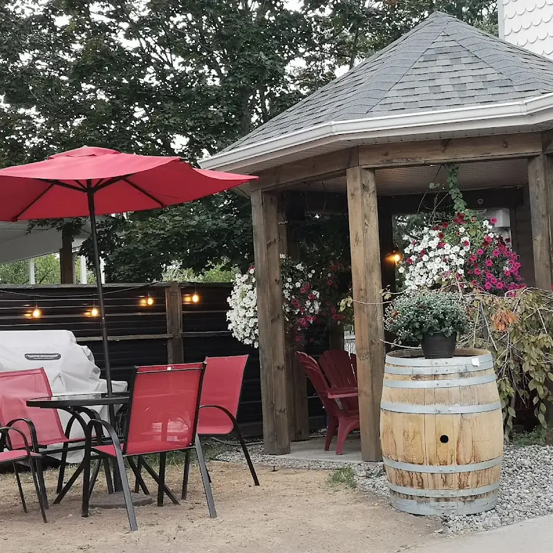 Keg & Kettle Grill
