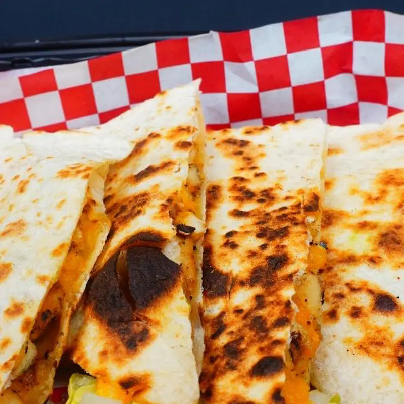 Los Hernandez Mexican and American Food