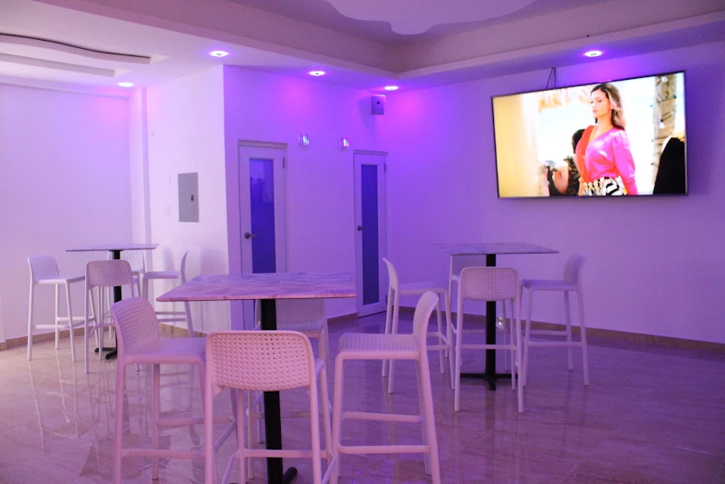 Miami Bar