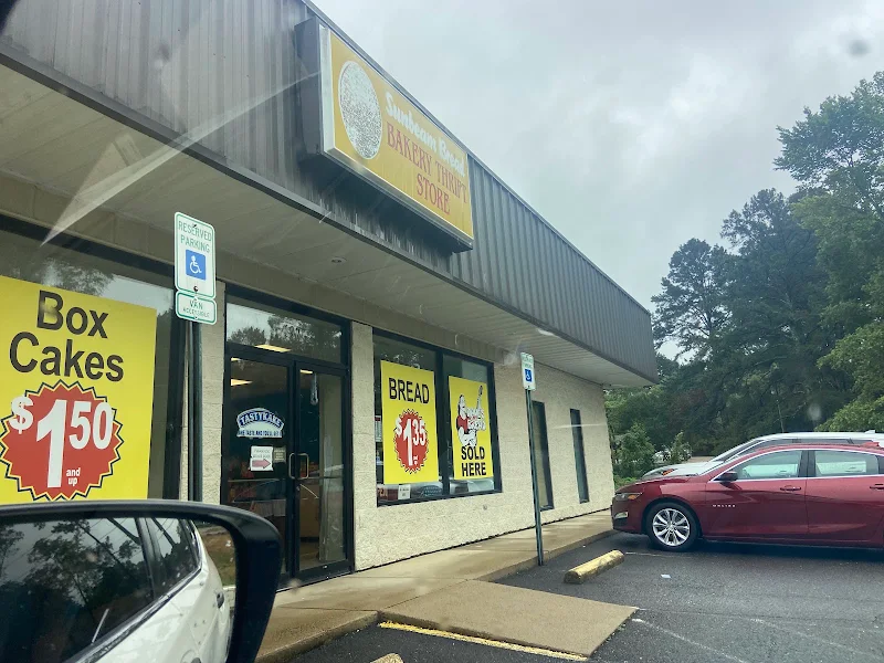 Flowers Bakery Store (Nature's Own)
