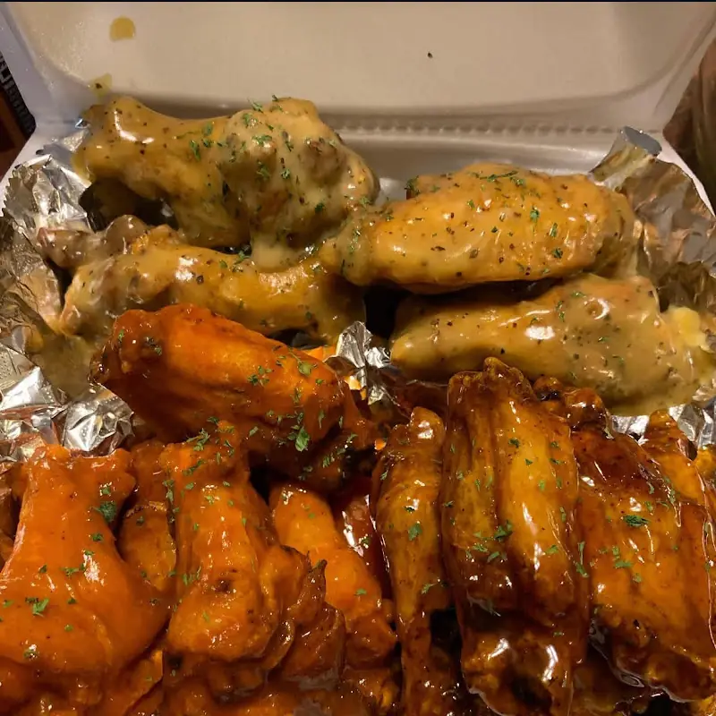 Buku Drip Burgers And Wings