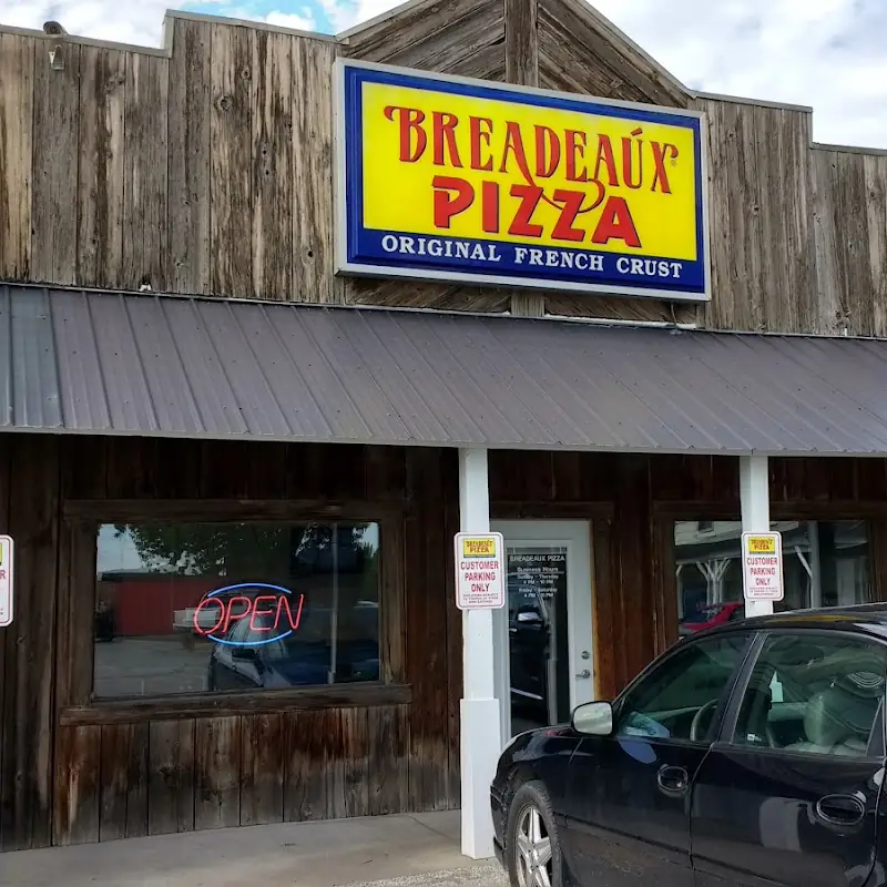Breadeaux Pizza