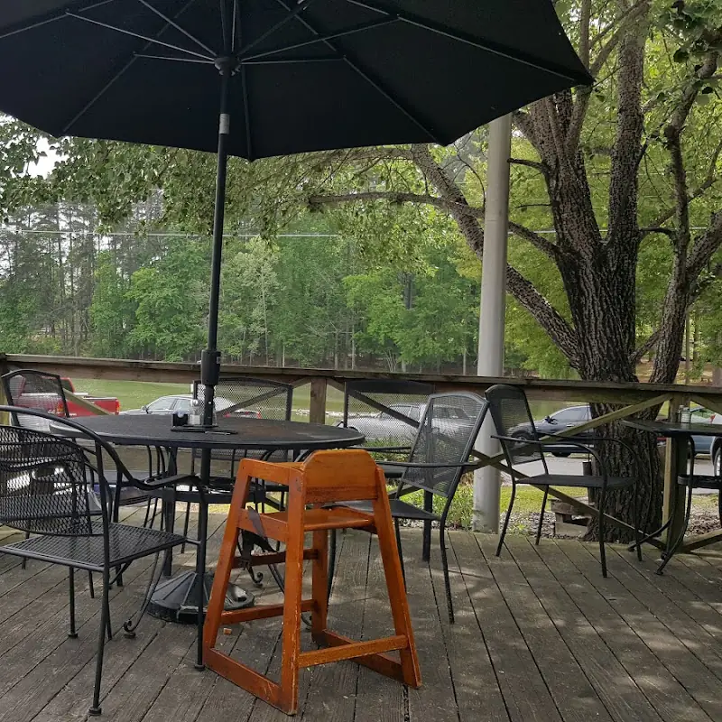 Steve’s Landing Waterfront Grill