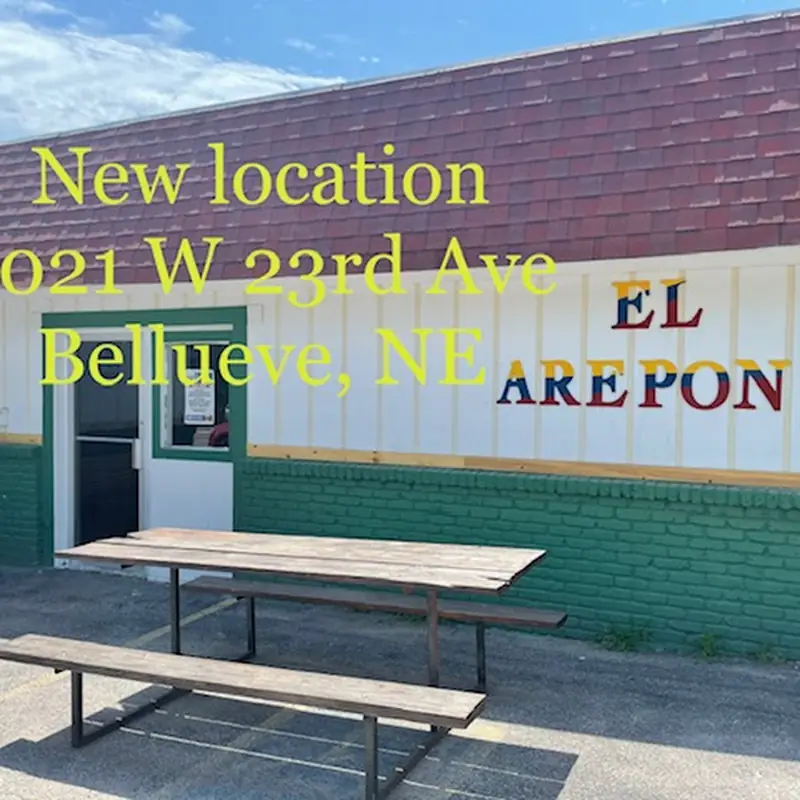 El Arepón Venezuelan Food