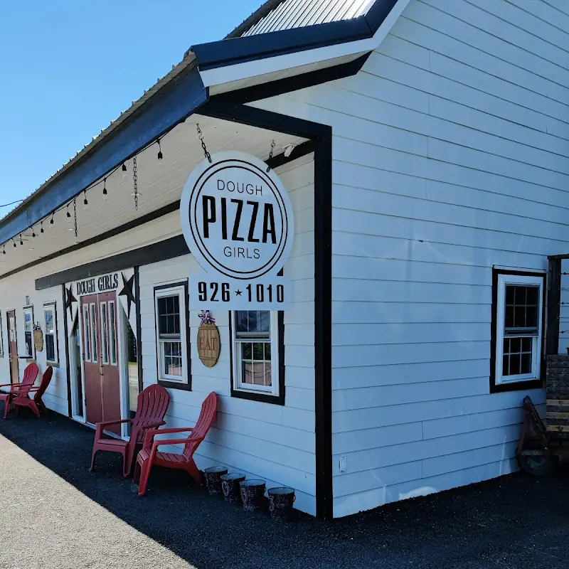 Dough Girls Pizza