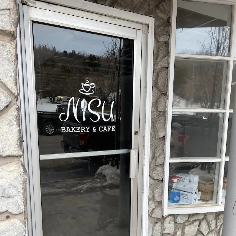 NISU Bakery & Cafe