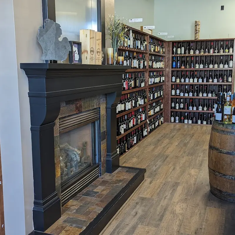 Francisco's Market & Deli