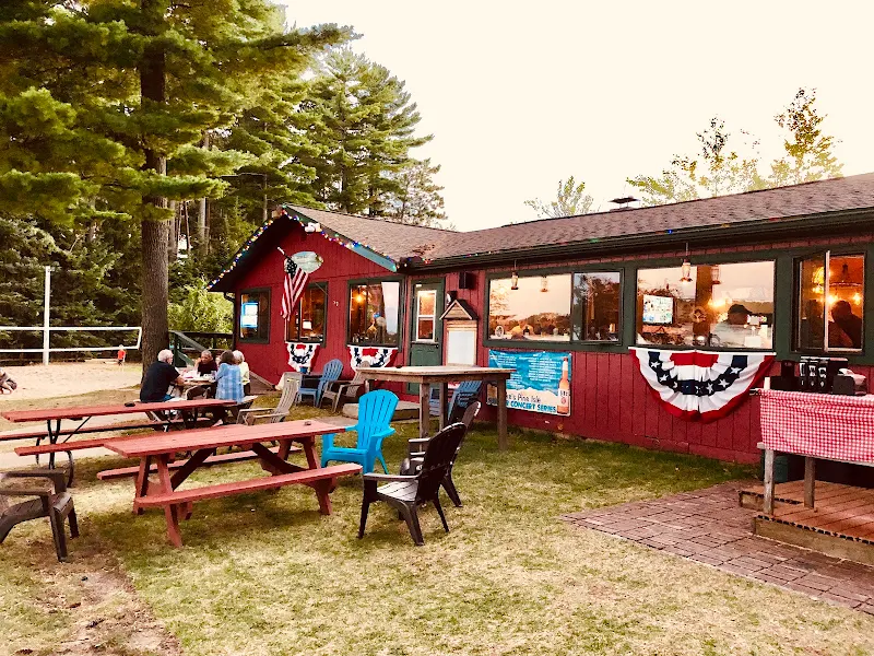 Pine Isle Lodge