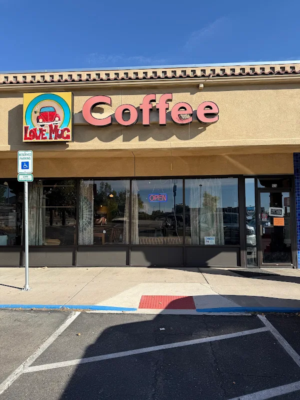 Love Mug Coffee Shop