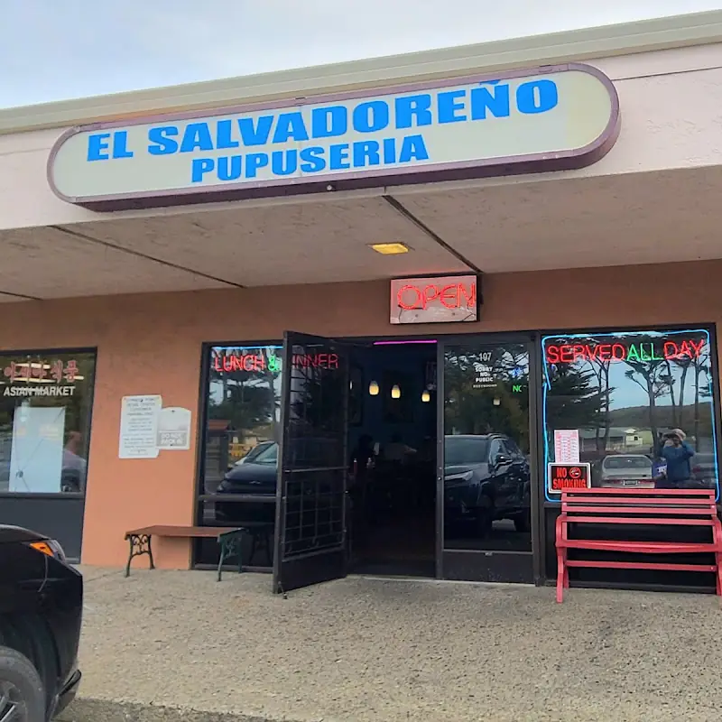 El Salvadoreño Pupuseria