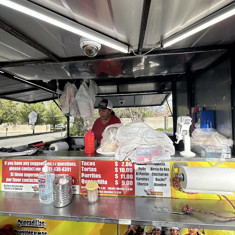 Tacos El Pariente #3 Mobil Stand