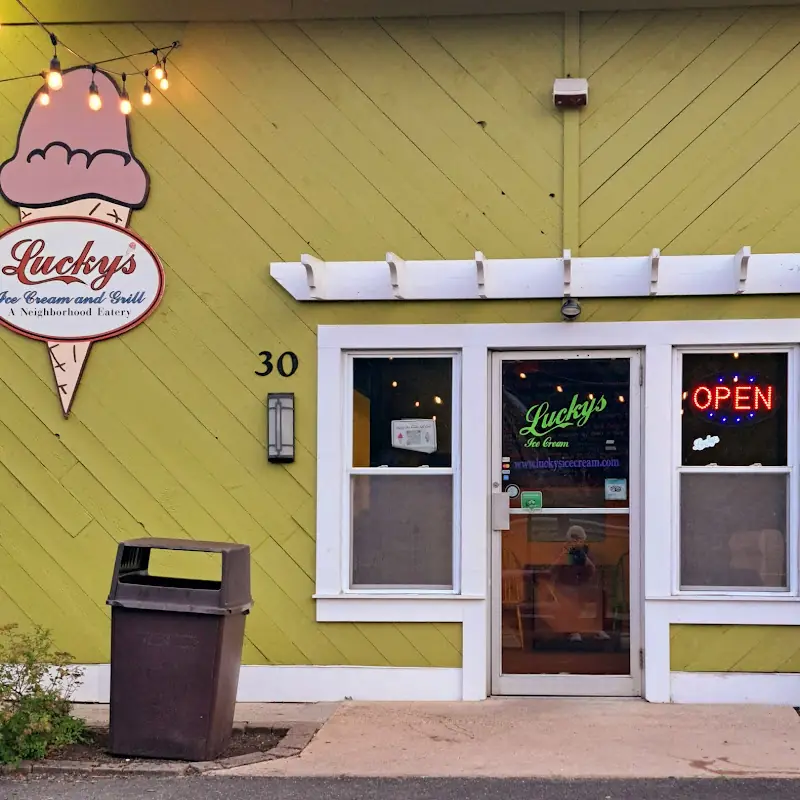 Lucky's Ice Cream