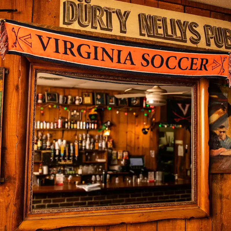 Dürty Nelly's Pub - Deli