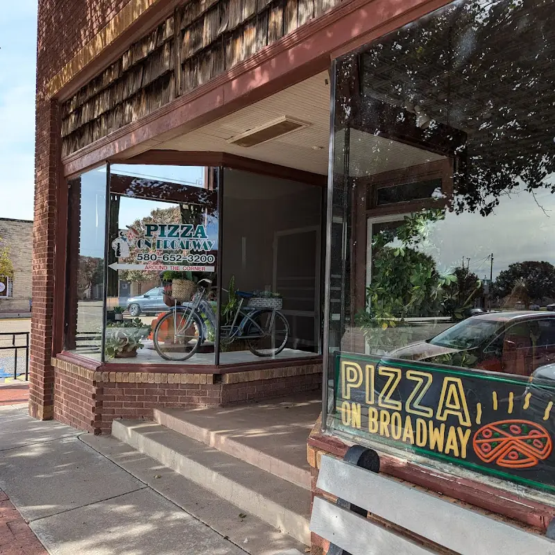 Pizza On Broadway