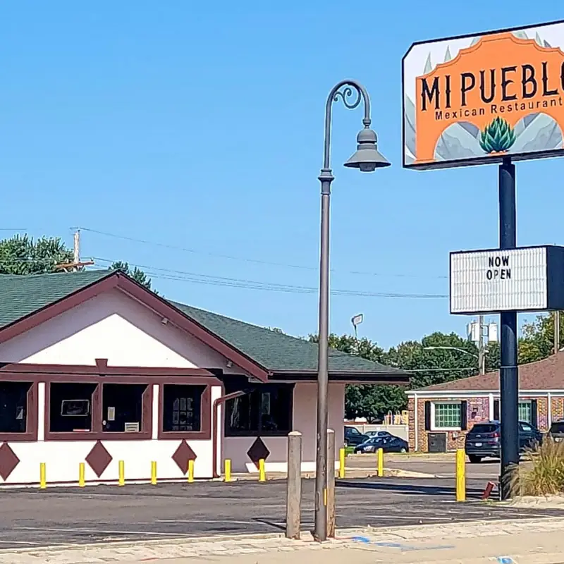 Mi Pueblo