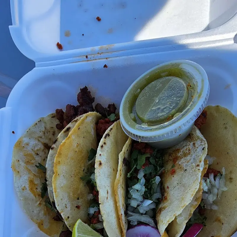 Tacos Y Tamales Florecita