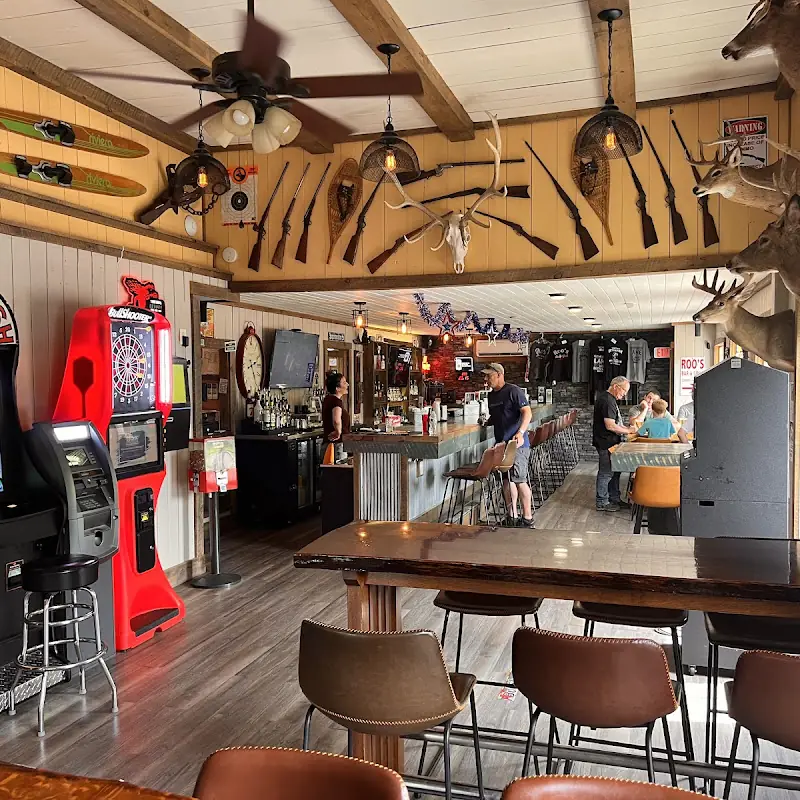 Roo's Bar and Grill