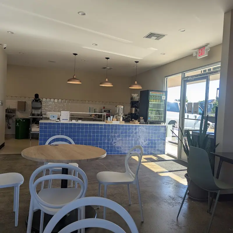 Salum Juice Bar, Cafe & Marketplace