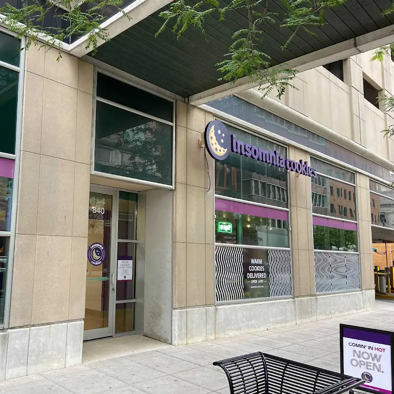 Insomnia Cookies