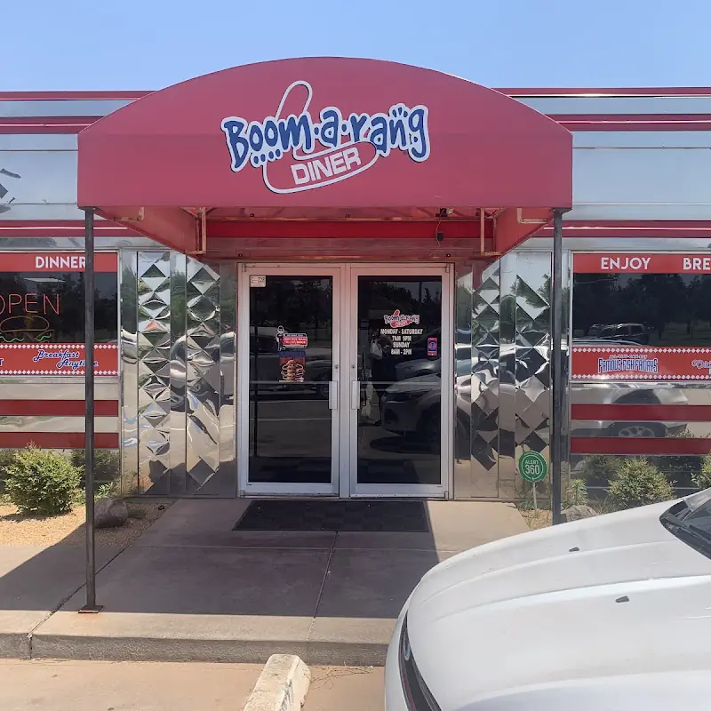 Boomarang Diner Mustang