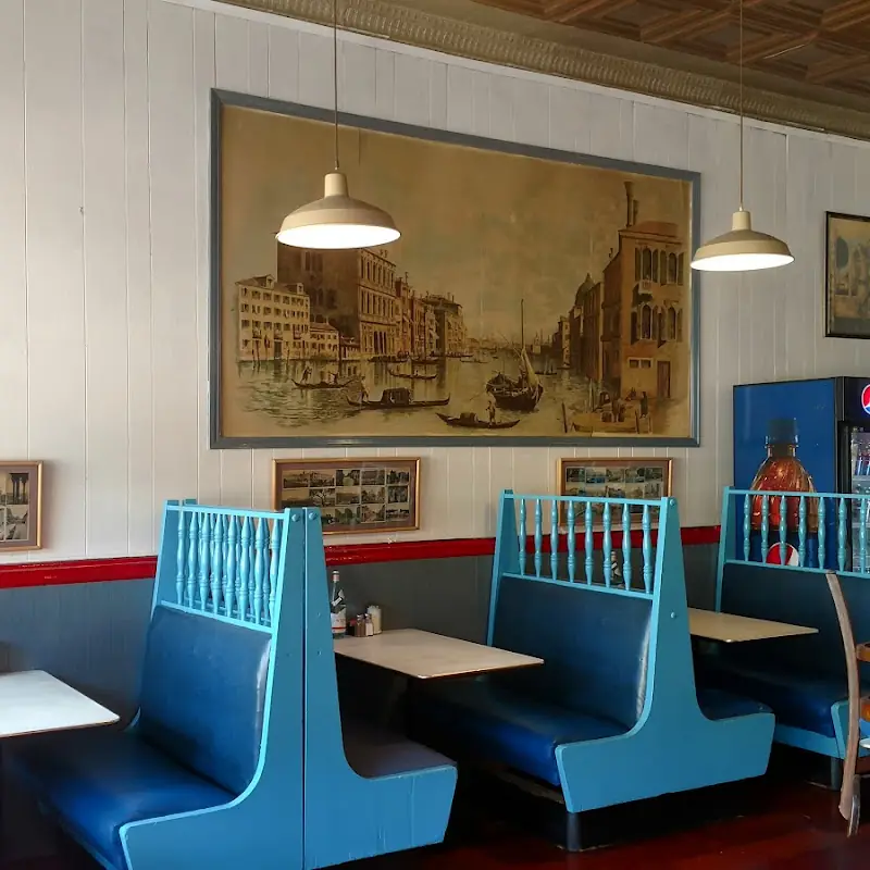 Dino's Grill