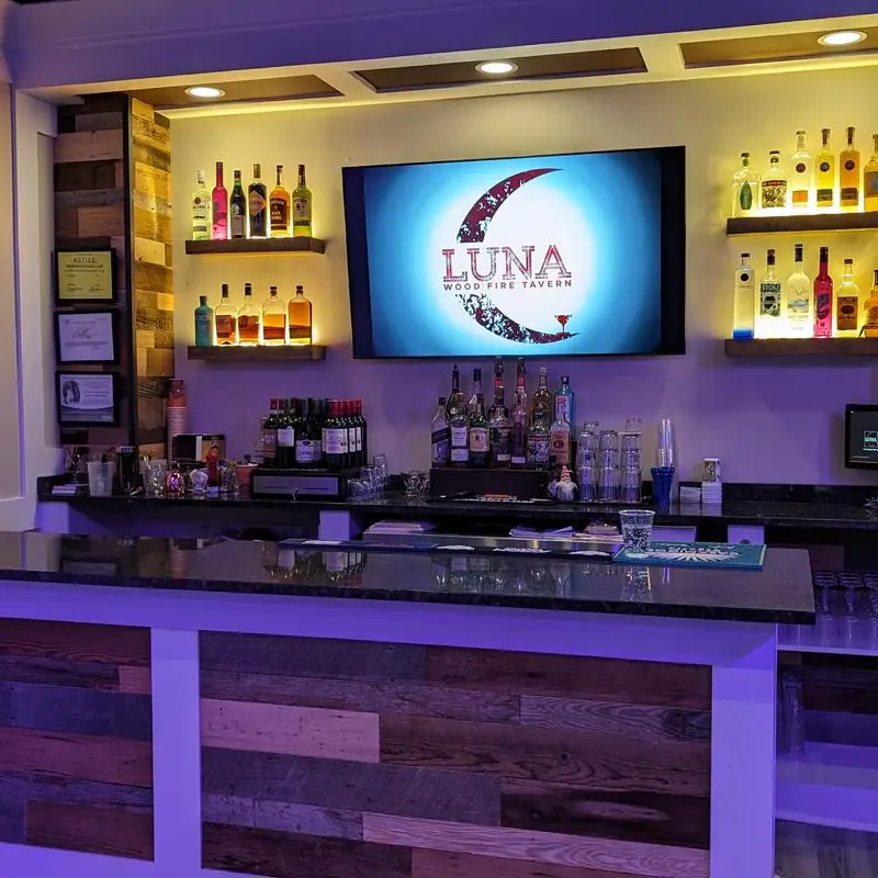 Luna Burger