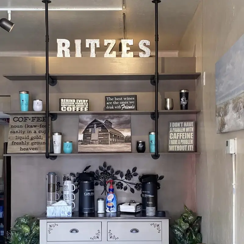 DayDrinkers (formerly Ritzes Downtown)