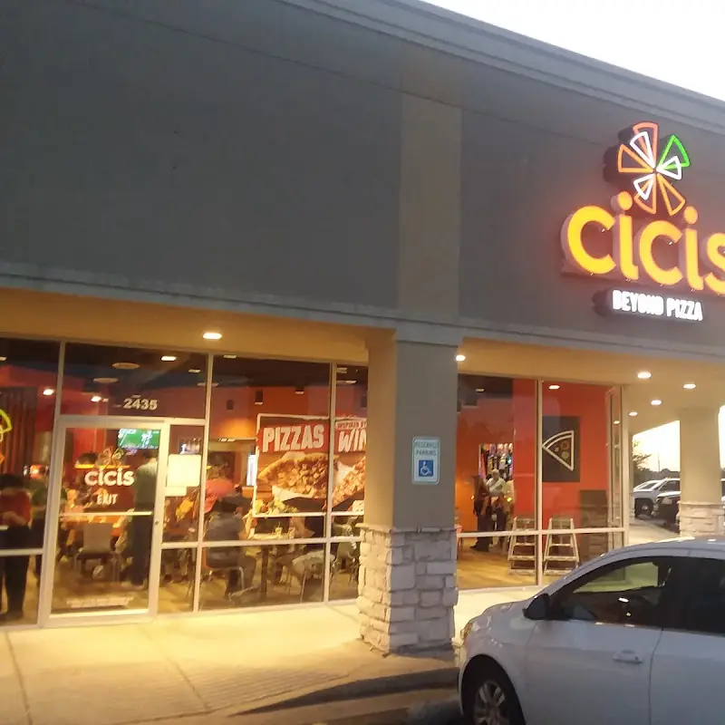 Cicis Pizza