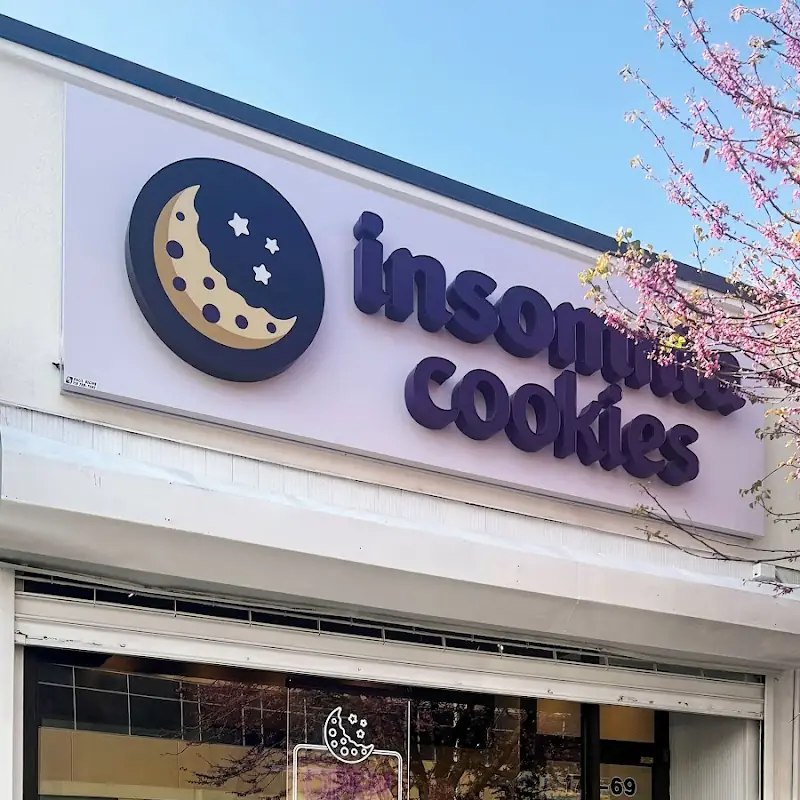 Insomnia Cookies