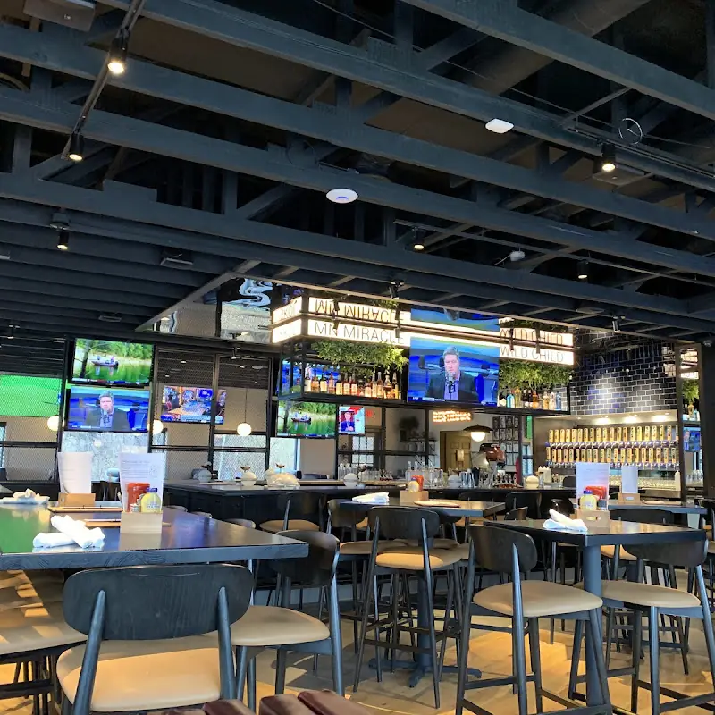 Northern Taphouse - Lakeville