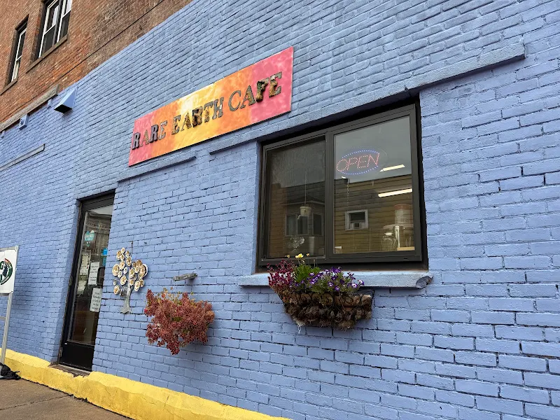 Rare Earth Goods Cafe