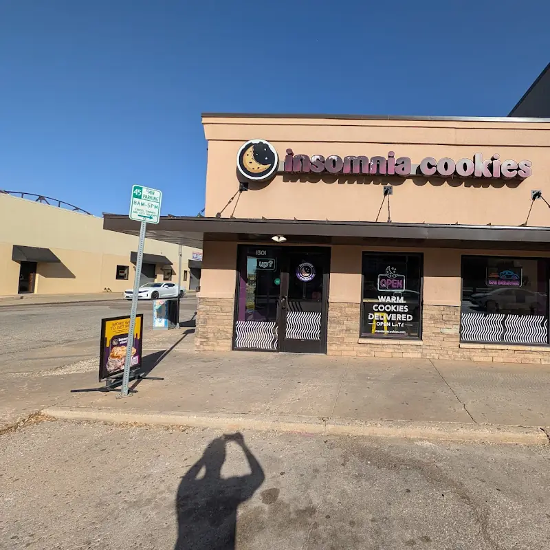 Insomnia Cookies