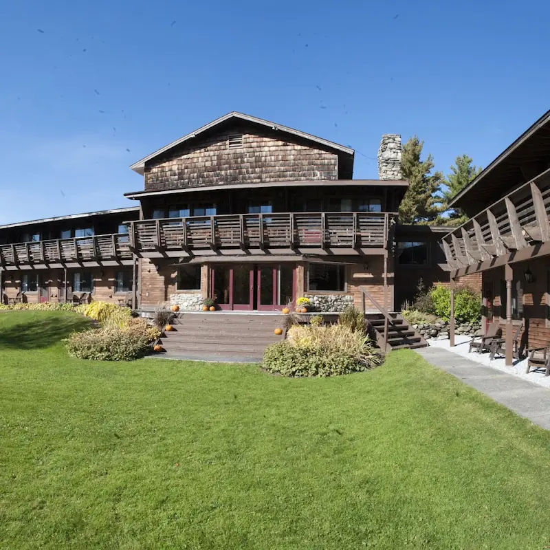 Summit Lodge Resort