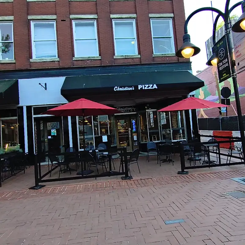 Christian's Pizza