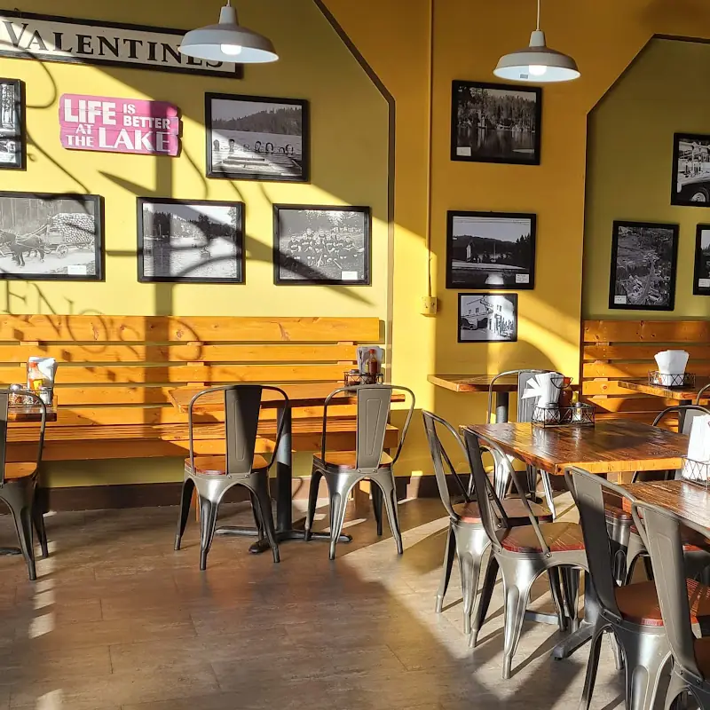 Deno's Pizzeria