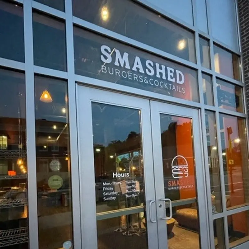 smashed - Burgers & Cocktails