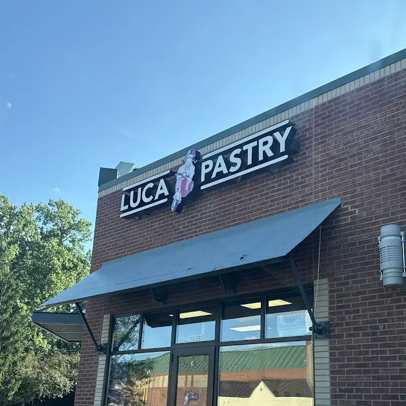 Luca Pastry