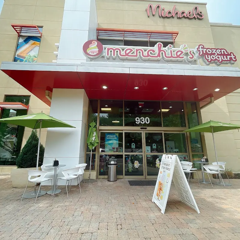 Menchie's Frozen Yogurt