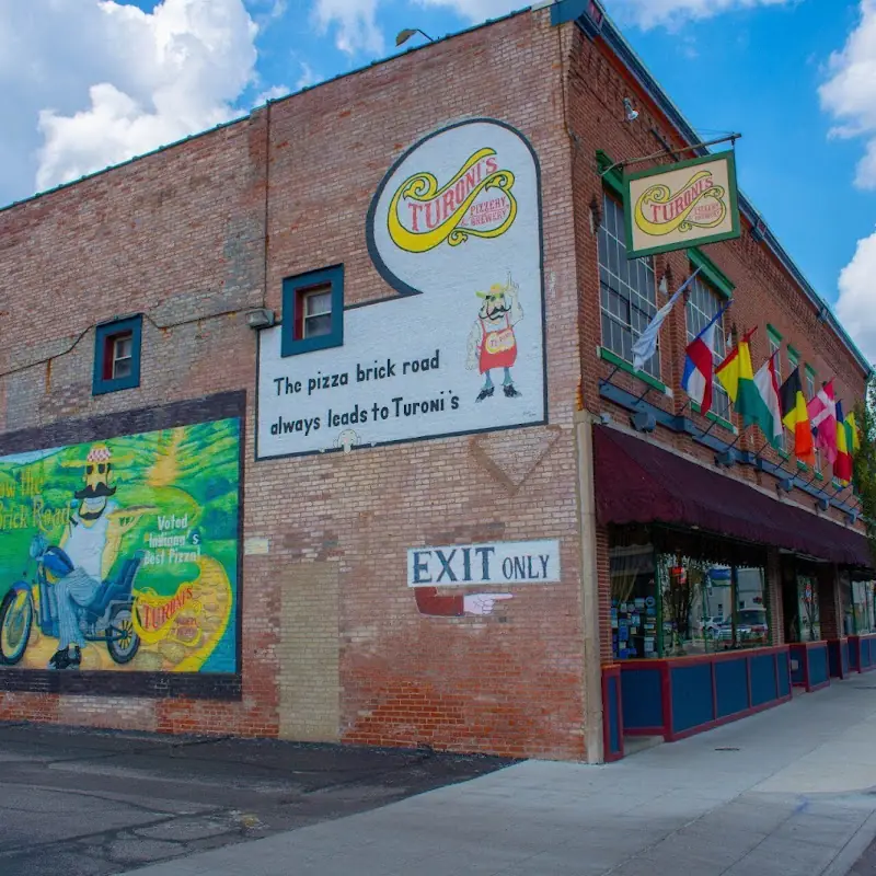 Turoni's Pizzery & Brewery