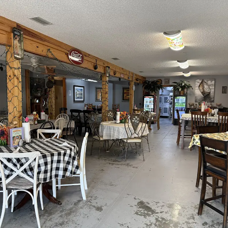 Mama Nell's Kitchen