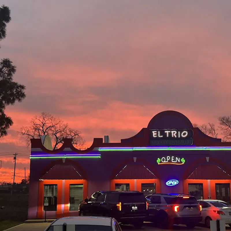 El Trio Mexican Restaurant