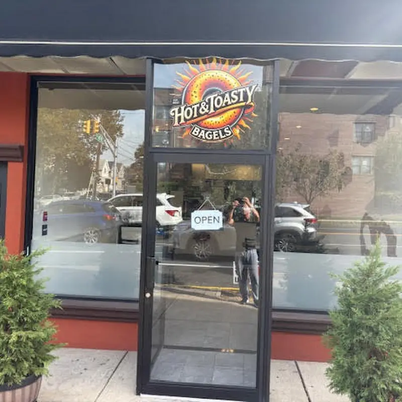 Hot & Toasty Bagels LLC