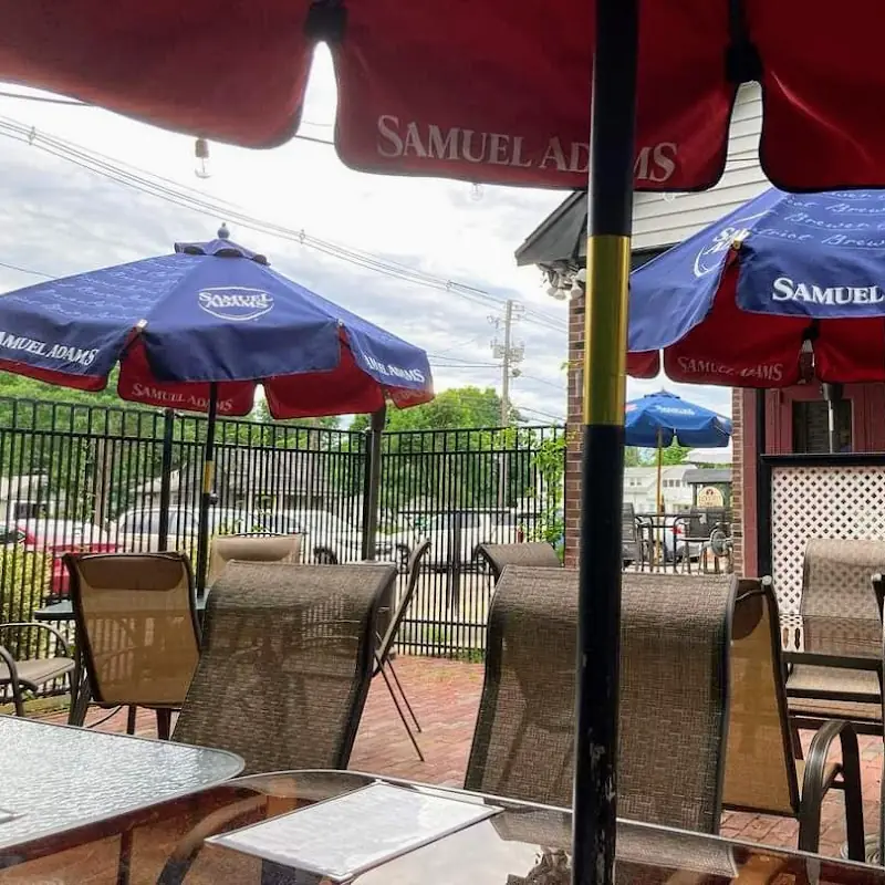 Backstreet Grille & Tavern