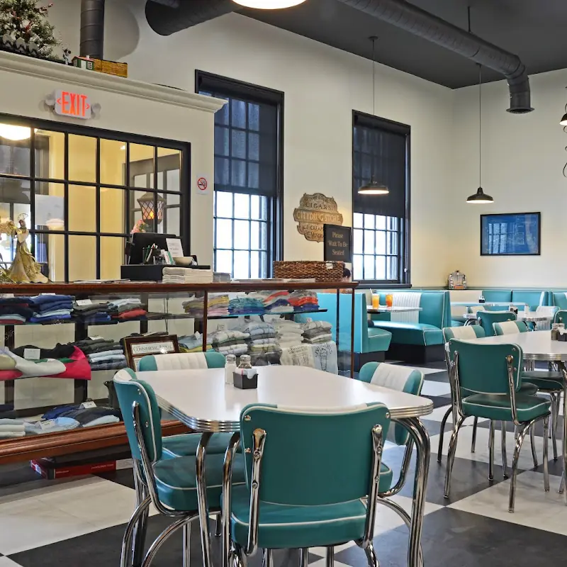 Livingston’s Soda Fountain & Grill