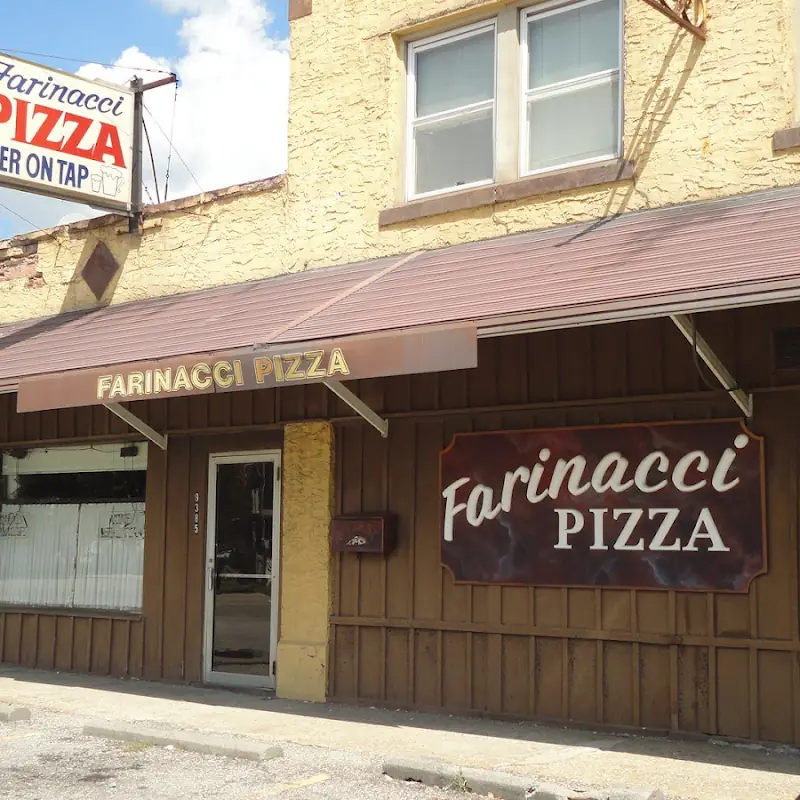 Farinacci Pizza