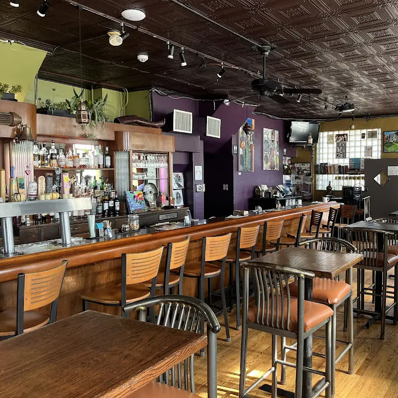 The Royale Food & Spirits