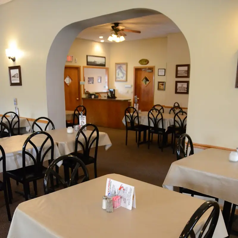 Vince's Pizzaria