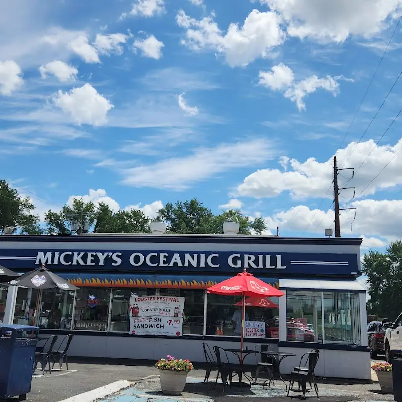Mickey's Oceanic Grill