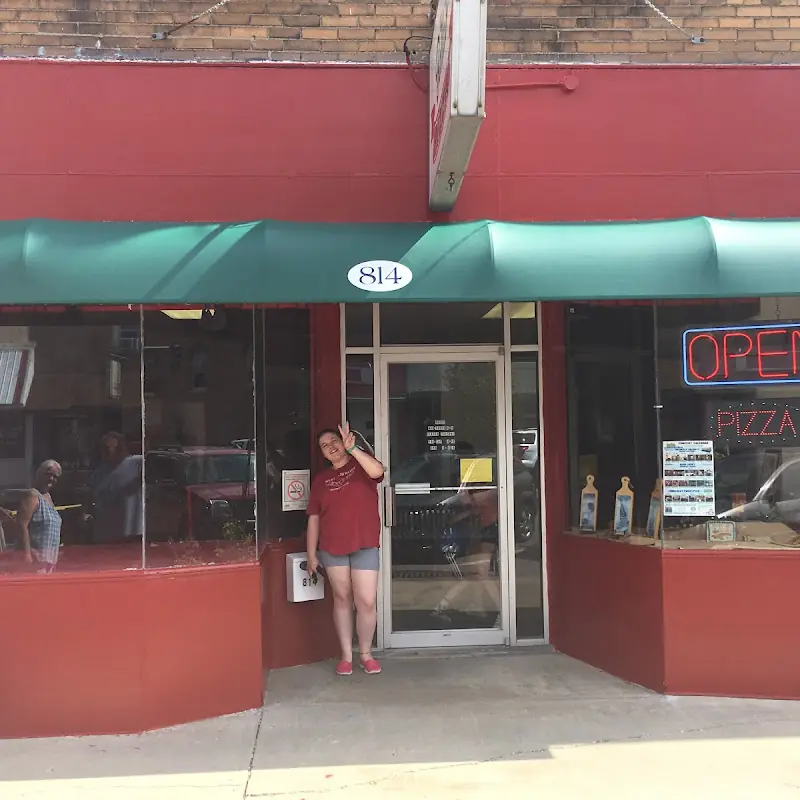 Lil Bella's Pizza
