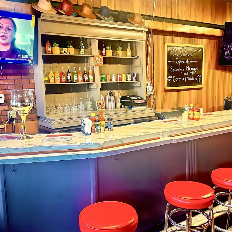 Viva Cinco Taqueria & Bar